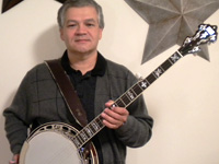 Randy Escobedo Plays The RK Elite